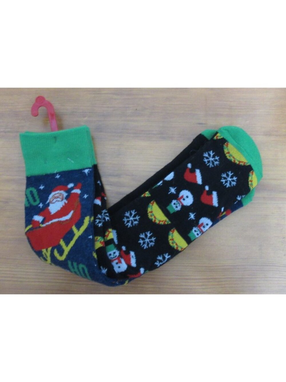 Womens Whimsical Taco Holiday Christmas Socks One Size Fits Most 2 Pairs NEW